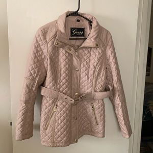 GUESS quilted belted jacket in tan with gold hardware in size large.